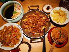 手撕扁担鸡-吃饭皇帝大(解放西路店)