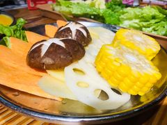 -青瓦炭韩潮烤肉(花园道店)