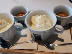 -LAVAZZA拉瓦萨咖啡(仁恒梦中心店)