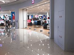 -优衣库(青岛万象城店)