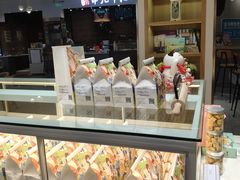 面包甜点陈列柜-爸爸糖吐司面包(大连高新锦辉商场店)