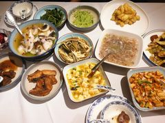 蟹粉烩豆腐-席家花园(巨鹿花园店)
