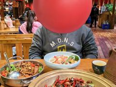 -老滇山寨•云南特色菜•地方菜•民族风情歌舞表演(金碧店)