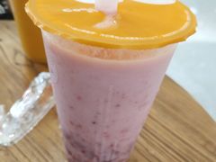 草莓酸奶-CoCo都可(大兴店)