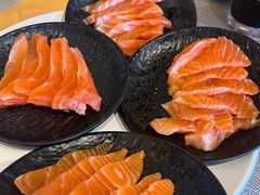 -齐河孔雀王温泉酒店·金孔雀自助百汇