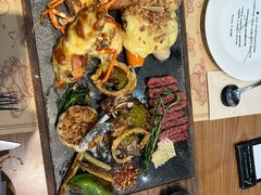 -Mark&Mars Restaurant