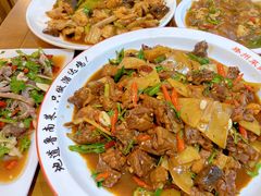 -鲁南仔·滕州炒鸡(经三路店)