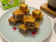 -醉辉皇上海之巅(上海中心大厦店)