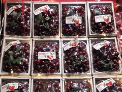 -鲜丰水果(杭州庆春银泰店)