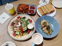 -HELLO 27 意面·沙拉·帕尼尼