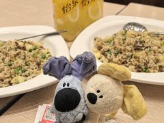 菠萝牛肉炒饭-佰搭果·广式茶餐厅(西华路店)
