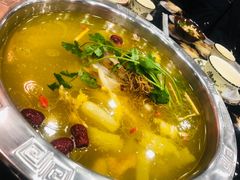 -乙丙丁正宗昭通天麻火腿鸡(总店)
