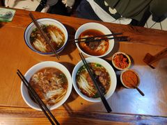 -矮子粉店1985·长沙米粉(湘春路店)