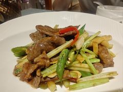 -巴扎美食·新疆菜·西域歌舞表演餐厅(新疆大厦店)