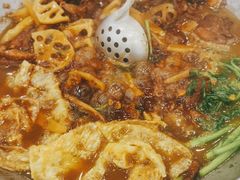 酸梅鹅-大嫂镬仔·焖鸡煲·啫啫煲(逢源路店)