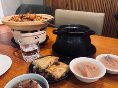 -莲餐厅·湖北菜·潜江小龙虾店(愚园路店)