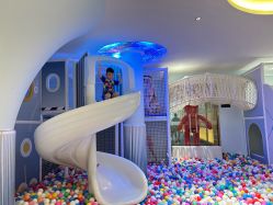 -MELAND CLUB亲子乐园·派对·餐厅(北京芳圆里ID MALL店)