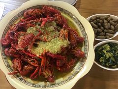 -老谭虾王蟹皇·龙虾·烧烤(蝴蝶湾店)