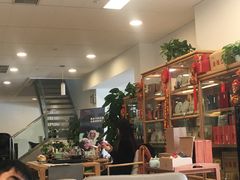 -北京国服信奥兴奥迪4S店(古城店)