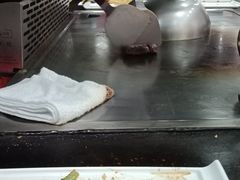 -利昂法式铁板主题餐厅(新奥购物中心店)
