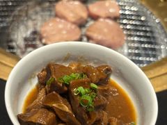 -山川小町·极番烧肉(新地假日广场店)