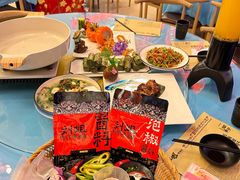 -刘姐啤酒鱼民族演艺餐厅(西街总店)