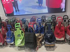 -华冠折扣超市(长阳店)