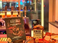 -星巴克臻选(上海合生汇1F店)