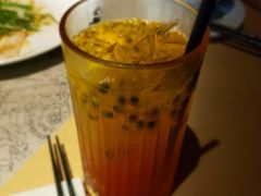 -穹六人间 people 6(岳阳路店)
