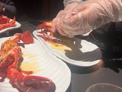 -雍容荟帝王蟹活龙虾展台自助(IFS黑金店)