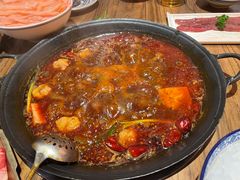 -旧街市鲜货老火锅(大光路店)