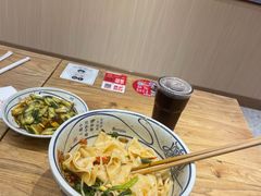 -陇上秦轩西安biangbiang面(朝龙汇店)