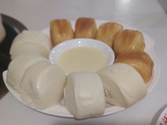 -土连锅·现熬养生汤锅(梁家巷店)