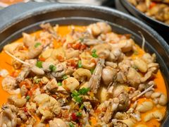 秘制剁椒肥肠蛙-蛙小侠(五象万象汇店)