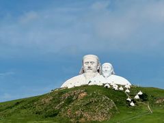 -可汗山