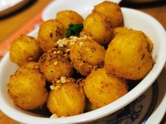 孜然小土豆-炉小二铜锅牛蛙•川湘菜(三里屯店)