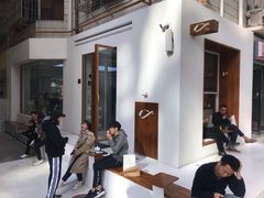 -Line 咖啡(石厦花园店)