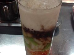 -胡志明市美术馆