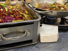 -金渝海鲜烧烤万州烤鱼店