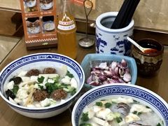 -天发芽·何记葫芦头泡馍·老字号(小南门店)