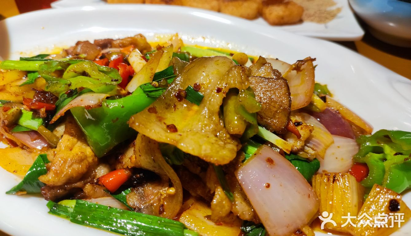 托乐嘉个性川菜煌飞鸿川小馆必点的黑鱼花拌饭，天天都想来一份。
