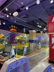-LuckyStar幸运星家庭娱乐中心(东莞国贸店)