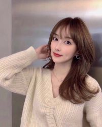 -Hello Lady发型设计