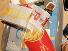 -麦当劳(民盈·国贸城店)