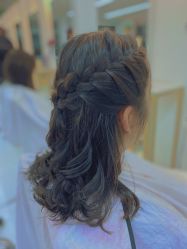 -Coo Hair salon