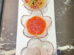 -海派悦庭·海胆烧麦·新融合菜(凯德广场店)