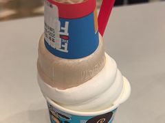 -DQ·蛋糕·冰淇淋(南开大悦城2F店)
