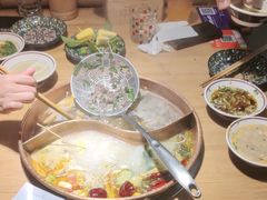 -洱火云南酸菜牛肉火锅(石景山当代商城店)