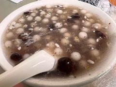 -芳婆糕团店(王府大街店)