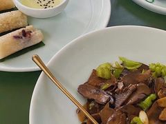 -一坐一忘云南菜(嘉里中心店)